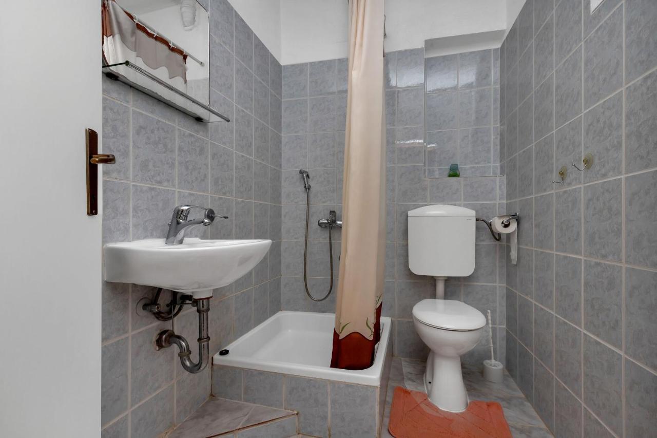 Apartments Nikola Bogomolje Buitenkant foto