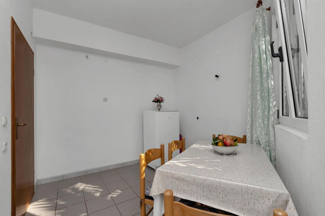 Apartments Nikola Bogomolje Buitenkant foto