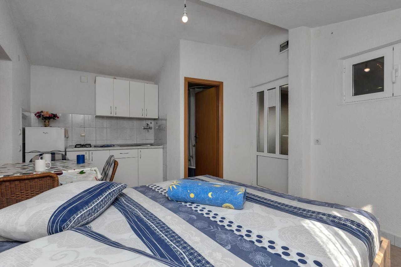 Apartments Nikola Bogomolje Buitenkant foto